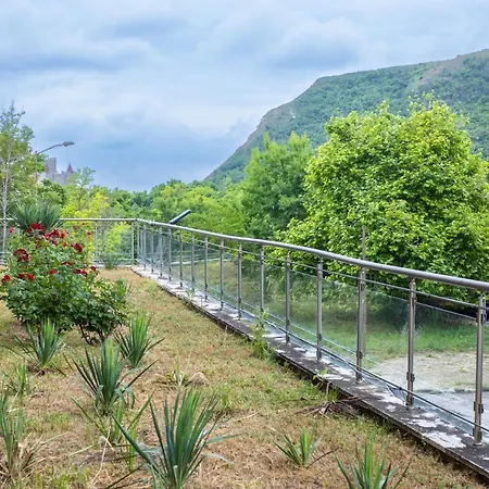 славея شقة كافارنا