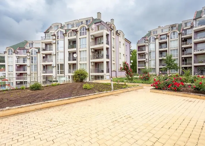 Апартамент славея Каварна