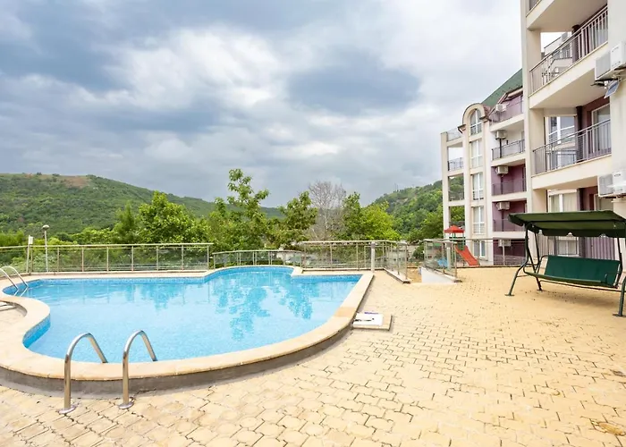 Апартамент славея