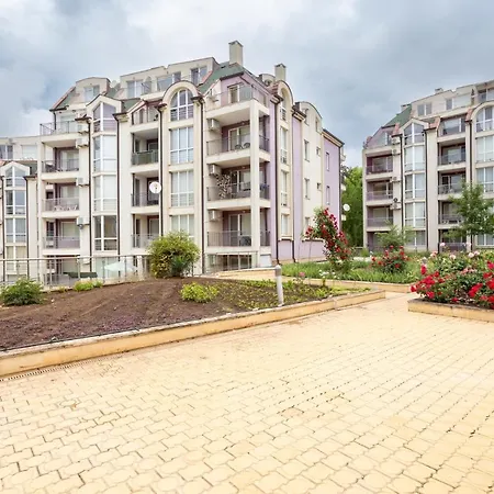 Apartmán славея Kavarna