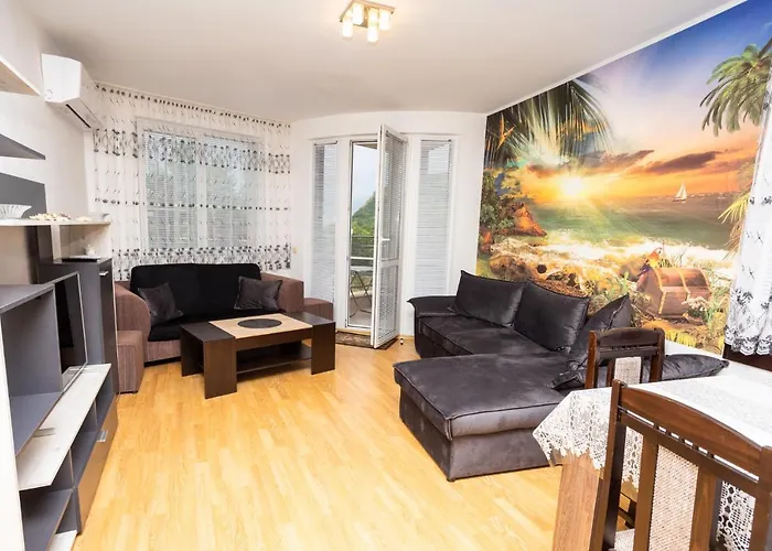 славея * Kavarna